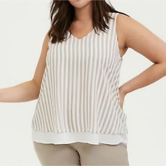 NWOT Torrid Chiffon Swing Tank 00 - Picture 1 of 4